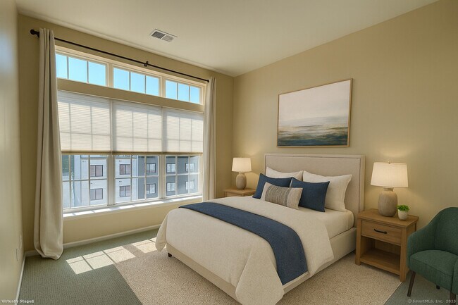 Building Photo - 850 E Main St