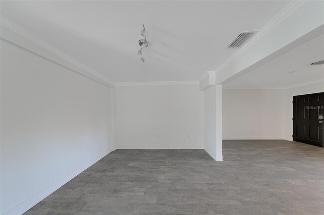 Building Photo - 315 82nd Ave