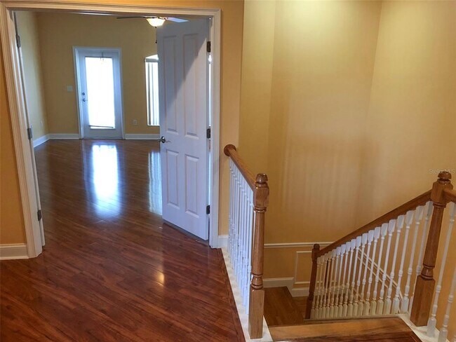 Building Photo - 6517 Channelside Dr