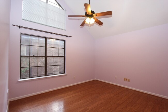 Building Photo - 4012 Arnold St