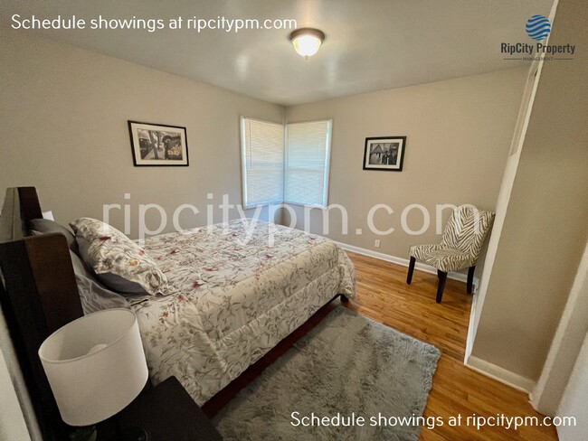 Building Photo - Charming Single-Story 2-Bedroom Duplex wit...