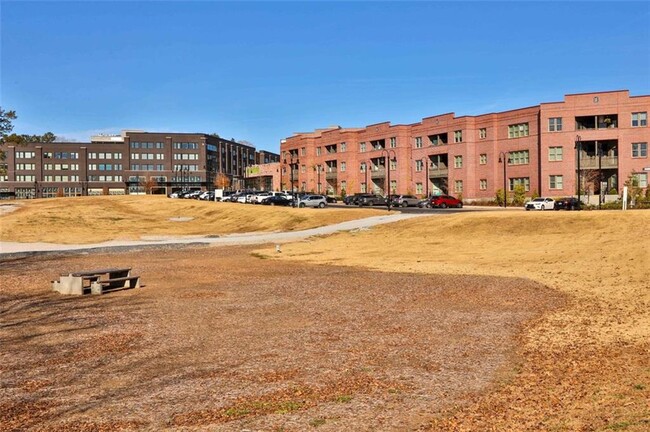 Building Photo - 287 Ravenhurst Ln