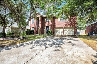 Building Photo - 4229 Kingsburg Dr