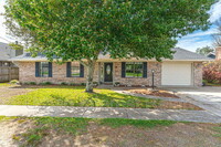 Building Photo - 344 Sailfish Dr