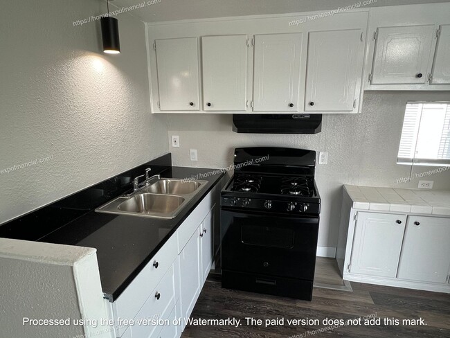 Building Photo - Nice Home For Rent