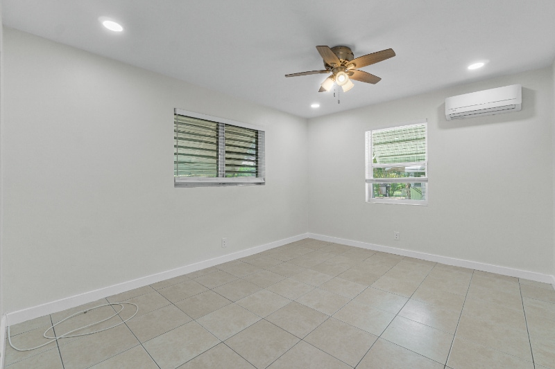 Building Photo - 1790 Redbank Rd