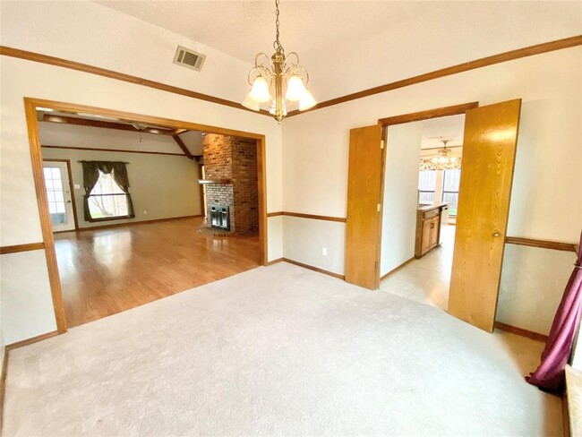 Building Photo - 3602 Pimlico Dr