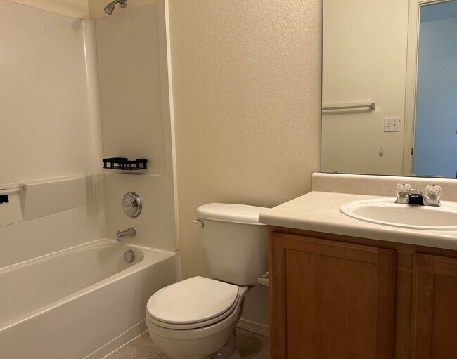 Building Photo - Comfortable 3-Bedroom Home with Community Amenities in Fort Collins – Available Now