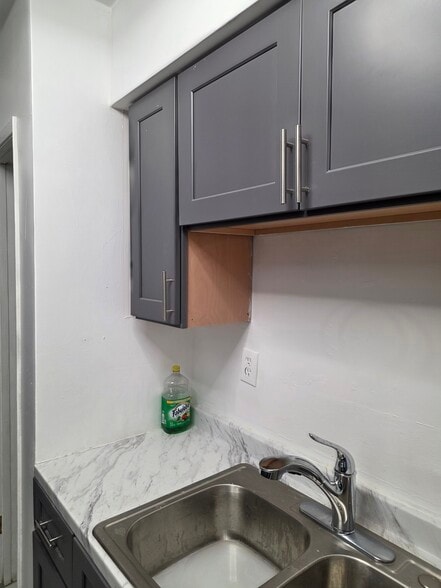 Building Photo - 3870 NE 22nd Way