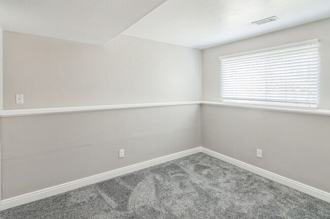 Building Photo - Charming 3BR House in Arvada