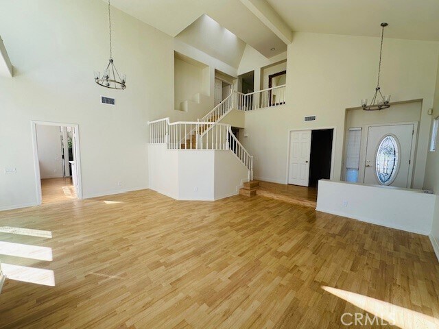 Building Photo - 26562 White Oaks Dr