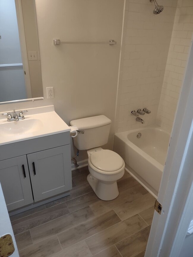 Building Photo - Tastefully Upgraded Four Bedroom Brick Hom...