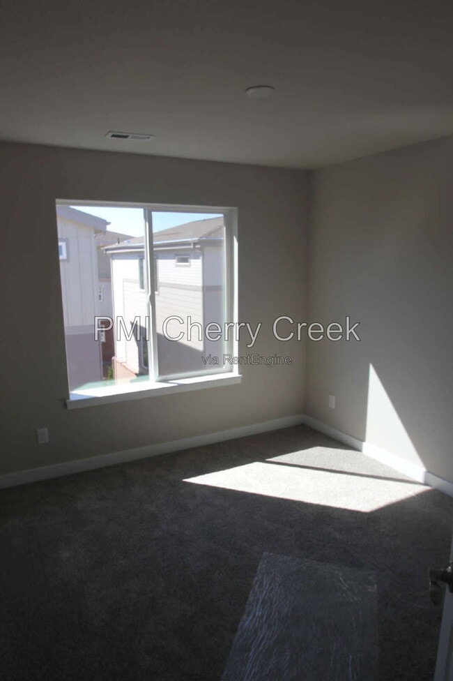 Building Photo - 12871 E Caspian Pl