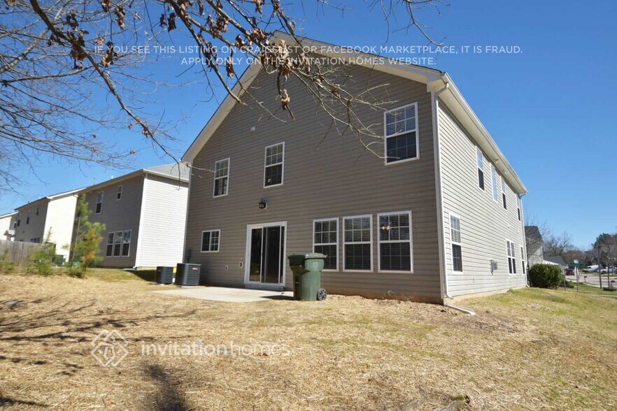 Building Photo - 2936 Roundleaf Ct