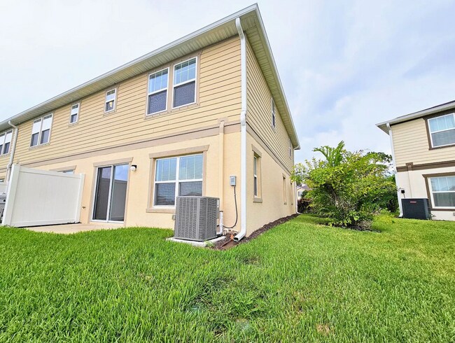 Building Photo - 15001 Caspian Tern Ct