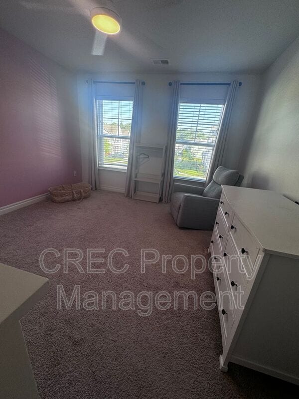 Building Photo - 126 Brant Dr