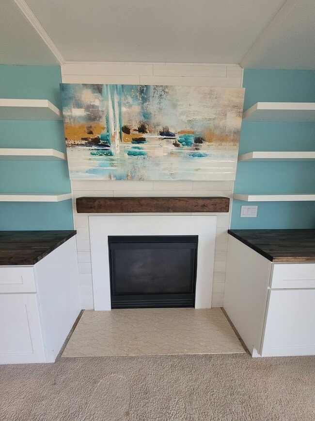 Building Photo - 2255 Vesterheim St