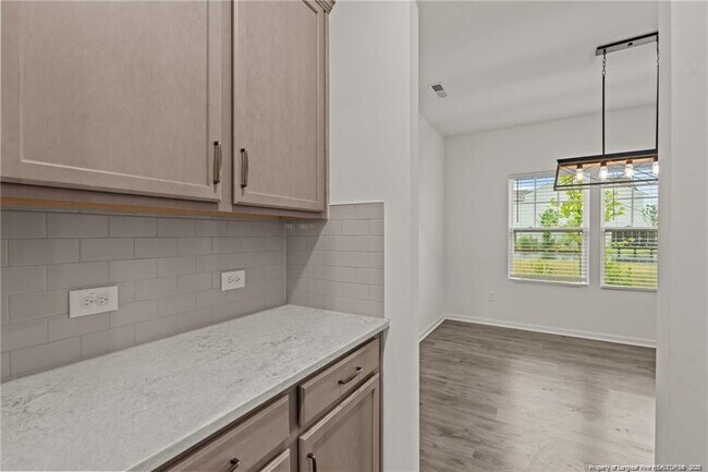 Building Photo - 40 Arlie Ln