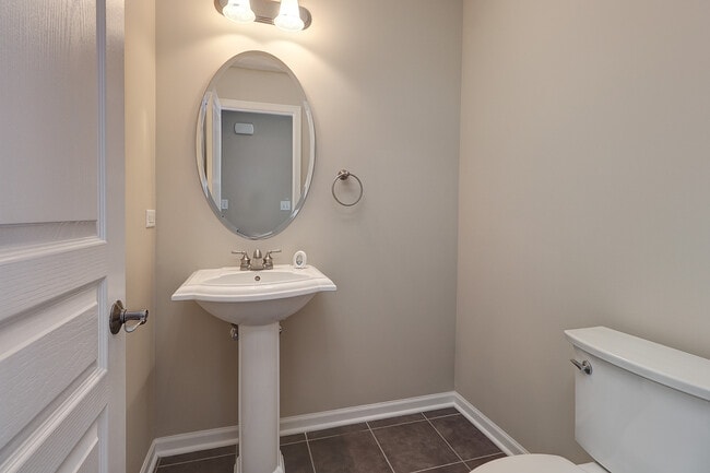 Building Photo - 14644 Paul Revere Ln