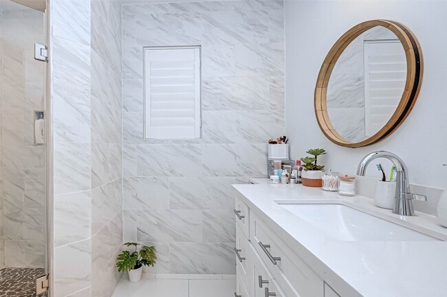 Building Photo - 5027 Yarwell Dr