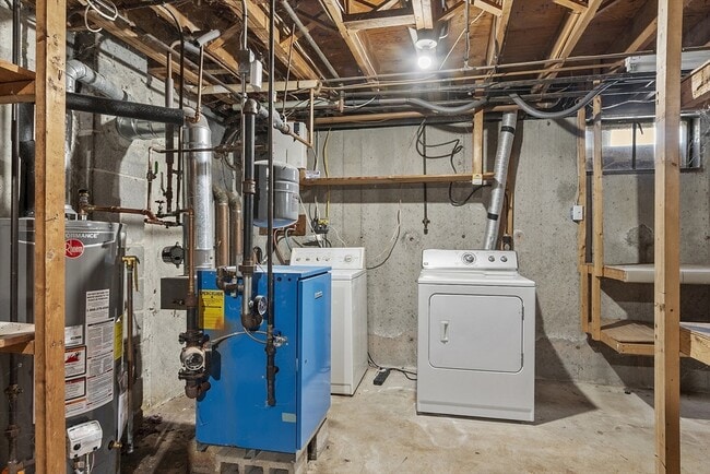 Building Photo - 124 Chadwick St