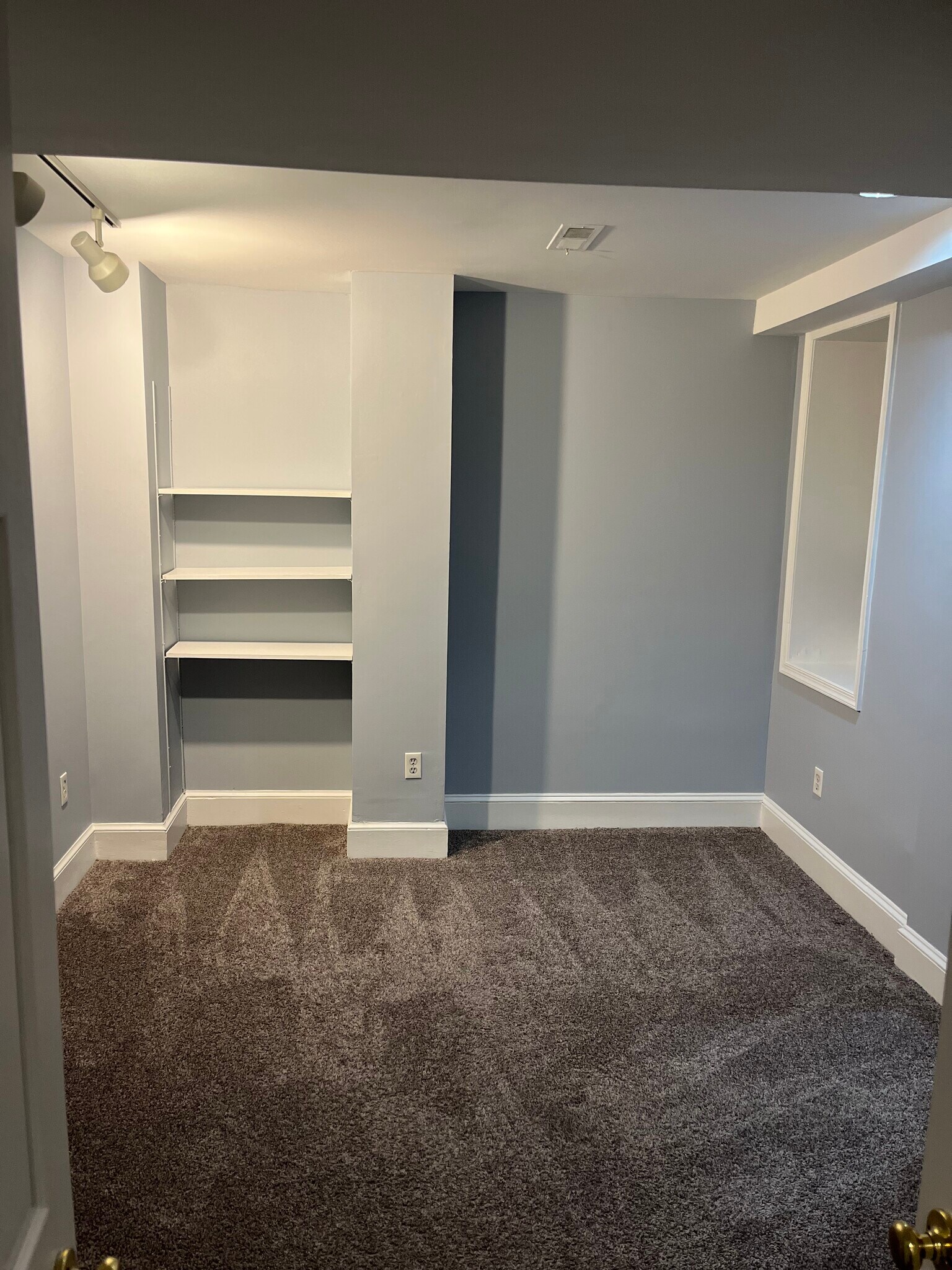 Building Photo - 2015 Columbia Rd NW