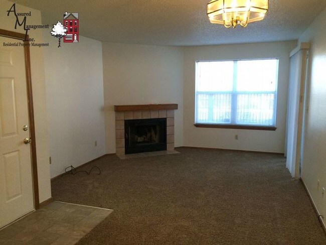 Building Photo - 5706 W Asbury Pl