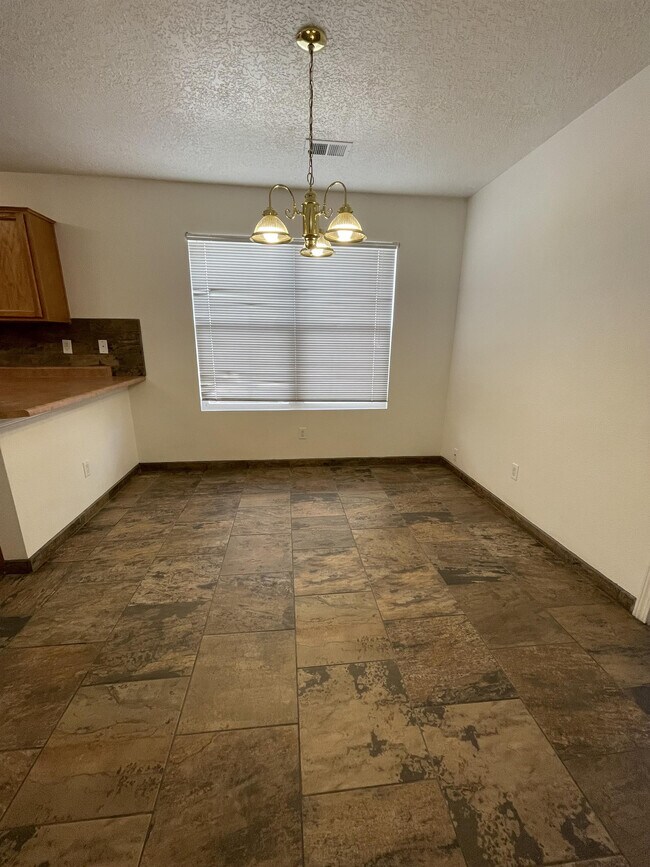 Building Photo - 3119 El Caballero Dr SW
