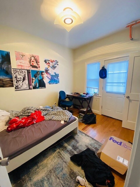 Building Photo - 39 Millmont St