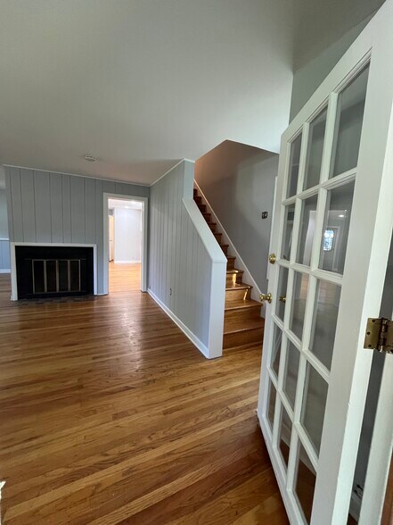 Building Photo - 4012 Fairway Rd