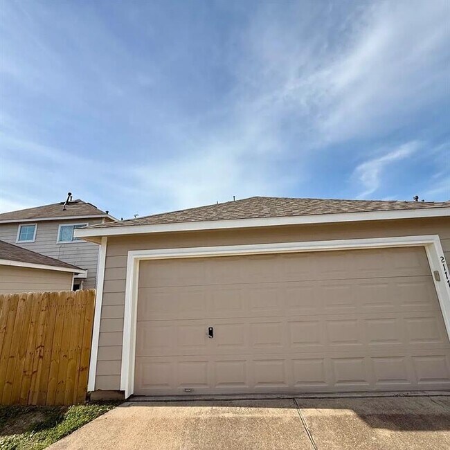 Building Photo - 21771 Mossy Field Ln