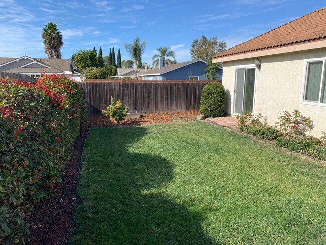 Building Photo - Great Home, Great Location, Great Neighborhood