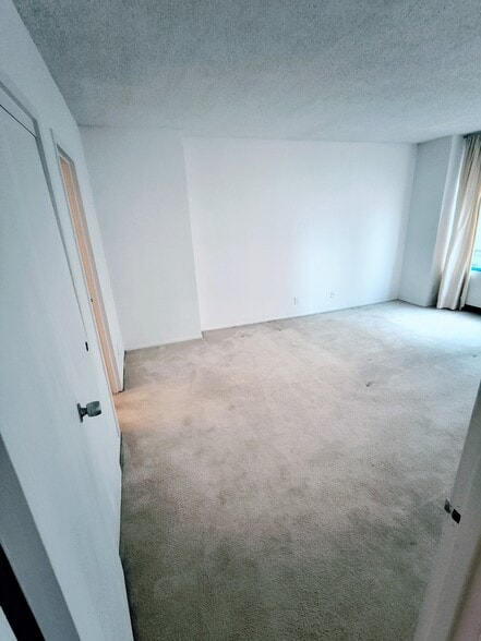 Primary Bedroom - 5500 Friendship Blvd