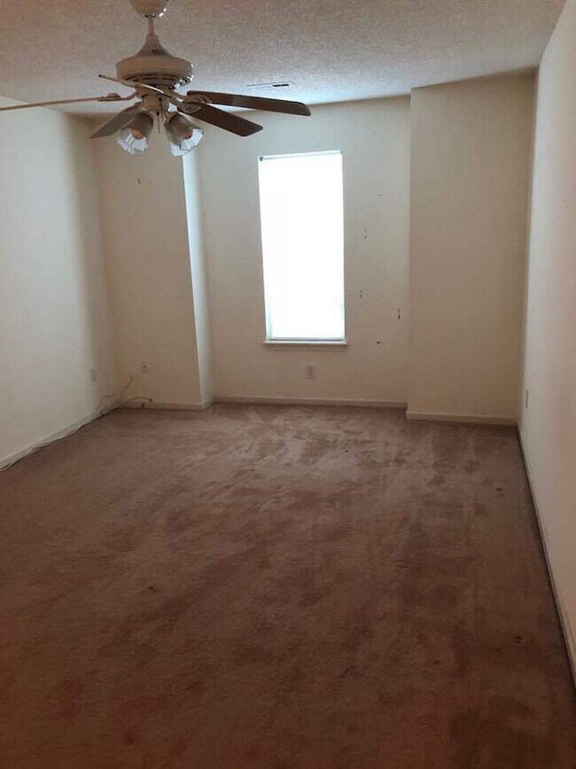 Building Photo - Adorable 3 Bedroom House in Clemson!