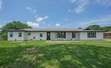 Building Photo - 313 County Rd 805A