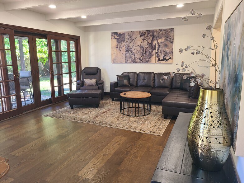 Building Photo - 359 Heather Heights Ct