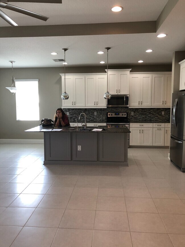 Building Photo - 1210 Windy Bay Shl