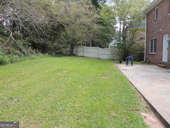 Building Photo - 6336 Phillips Pl