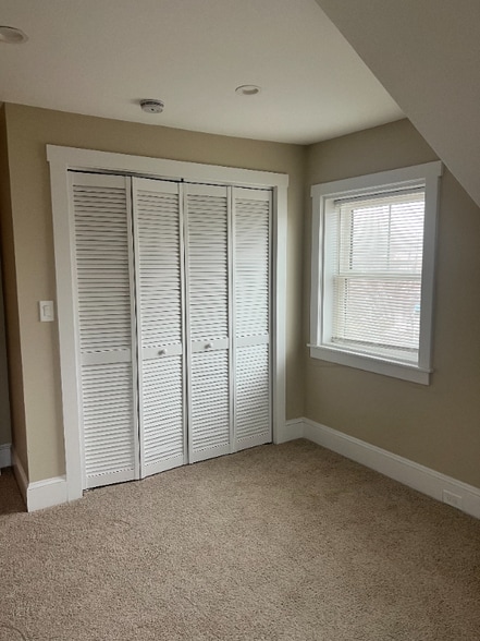 Building Photo - 121 E Lancaster Ave