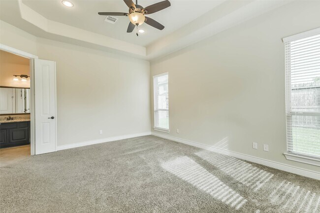Building Photo - 4511 Sanctuary Halls Dr
