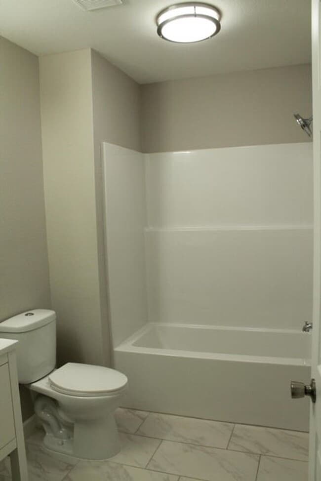 Building Photo - Charming & Remodeled Near Historic C-Street!