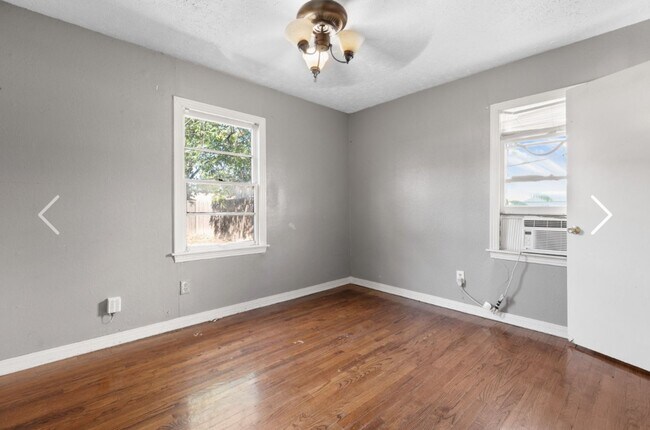 Building Photo - Great rental near Texas Tech University an...