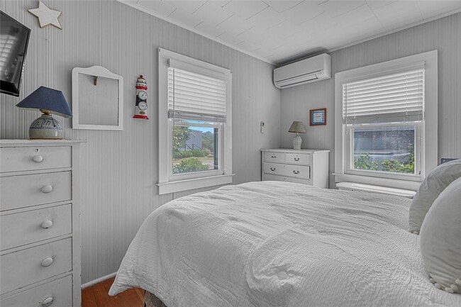 Building Photo - 286 Towd Point Rd