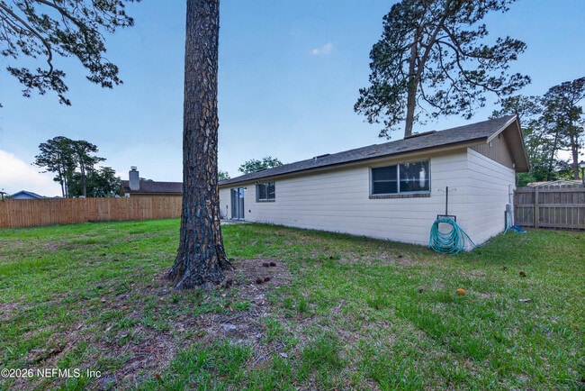 Building Photo - 4177 Timberlake Dr E