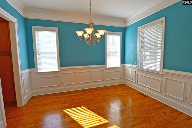 Building Photo - 1008 Woodrow St