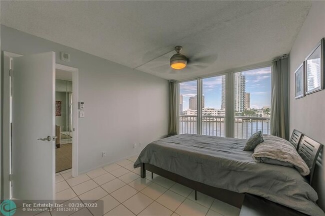 Building Photo - 121 Golden Isles Dr