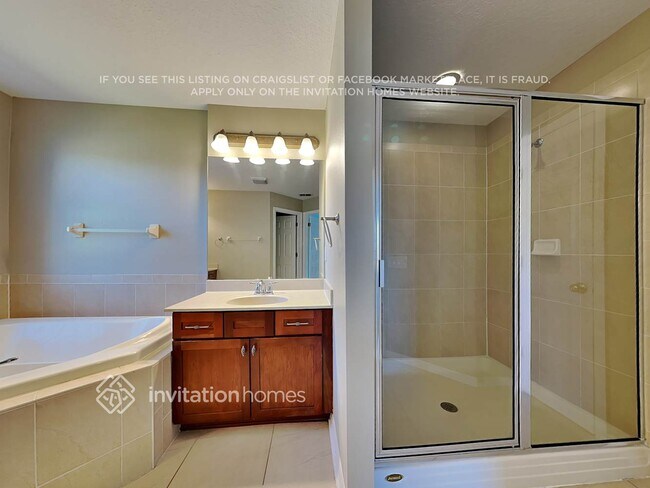 Building Photo - 10906 Ancient Futures Dr