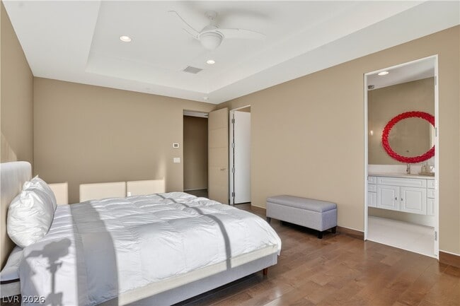 Building Photo - 98 Sun Glow Ln