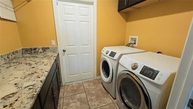 Building Photo - 3636 Sail Harbor Drive