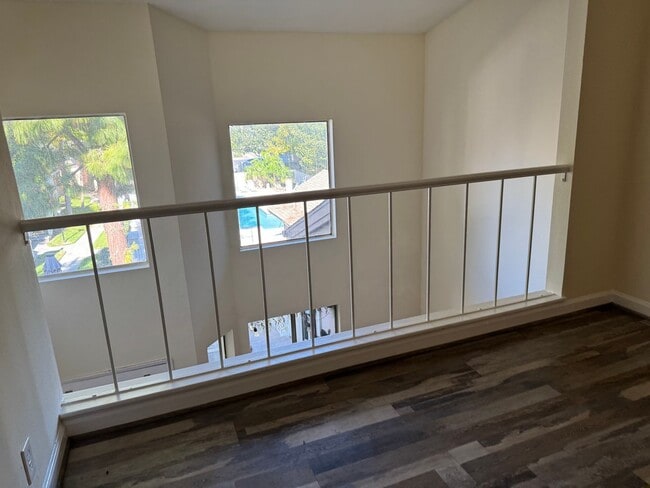 Building Photo - 12572 Fieldstone Ln